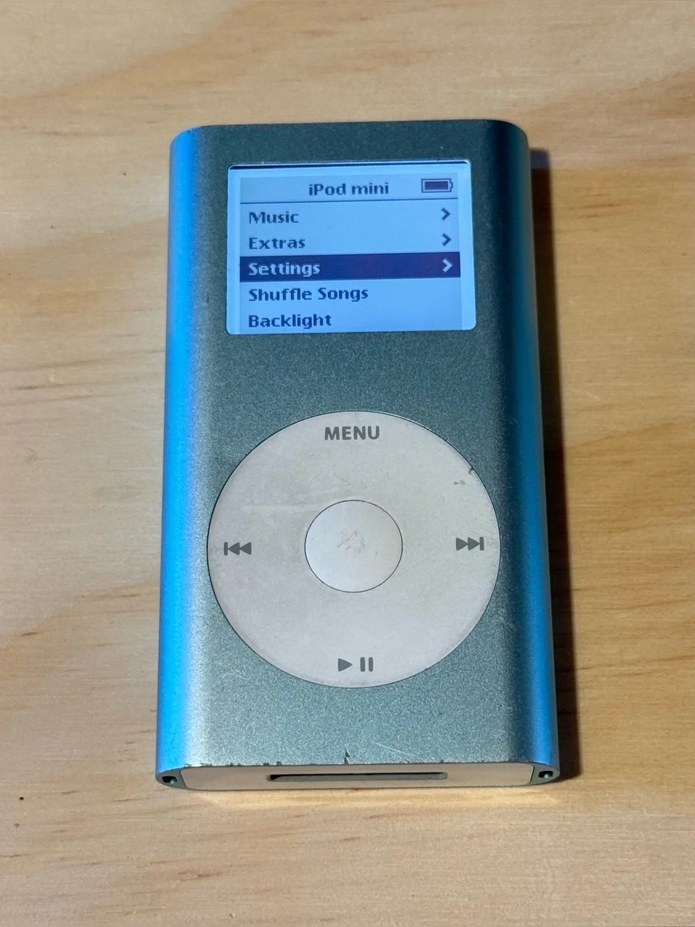 iPod Mini 1st Gen Model:A1051 4GB Sky Blue Tested Good w/816 Song Read Info Blw!